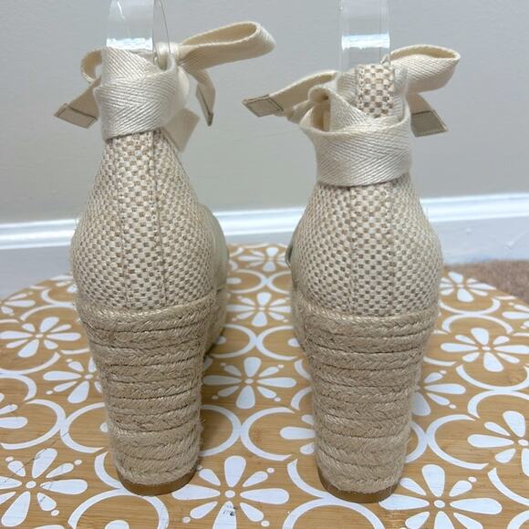 NWT Cole Haan Cloudfeel Hampton ankle tie espadrille wedge sandal in Gold - Picture 10 of 13